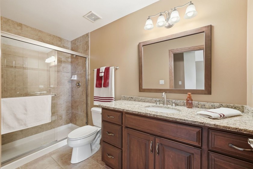 Welcome to your half-acre Sunset Lakes oasis! This custom-built - photo 29