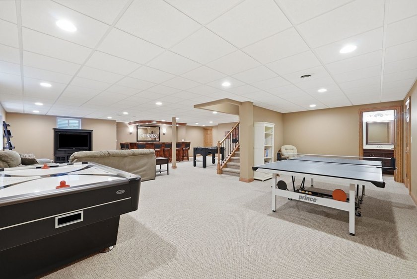 Welcome to your half-acre Sunset Lakes oasis! This custom-built - photo 37