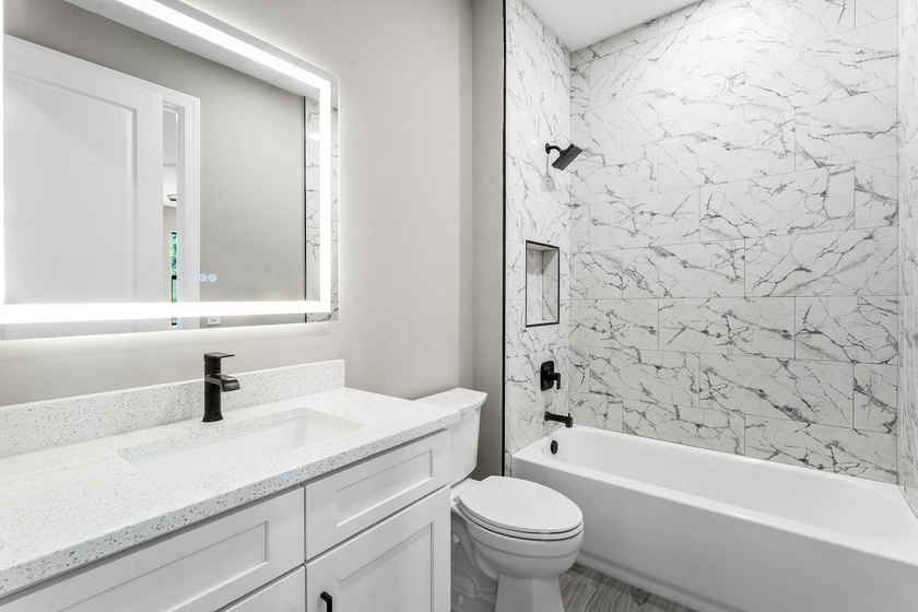 Exceptional new construction in Jupiter Farms with high-end - photo 19