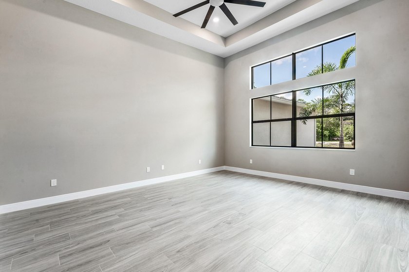 Exceptional new construction in Jupiter Farms with high-end - photo 43
