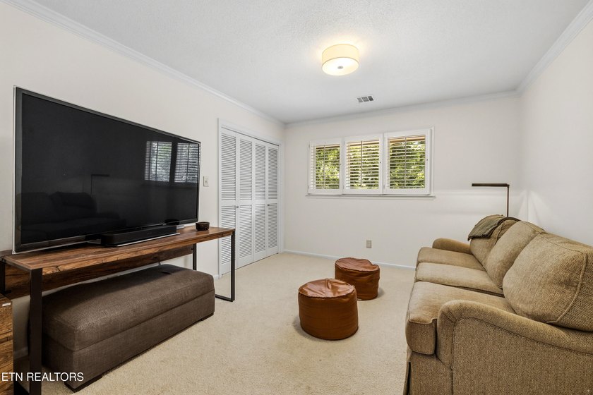A Riverbend gem! This relaxed and inviting home sits on two lots - photo 34