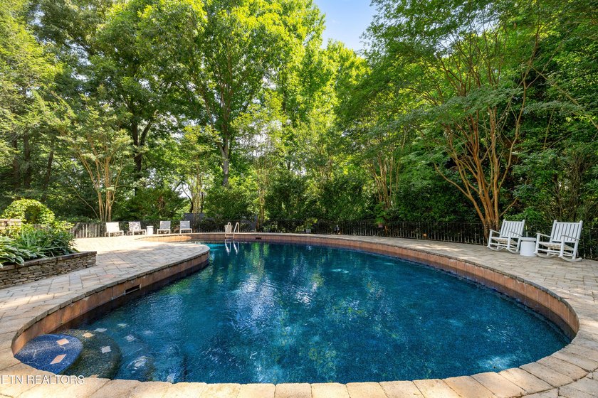 A Riverbend gem! This relaxed and inviting home sits on two lots - photo 42