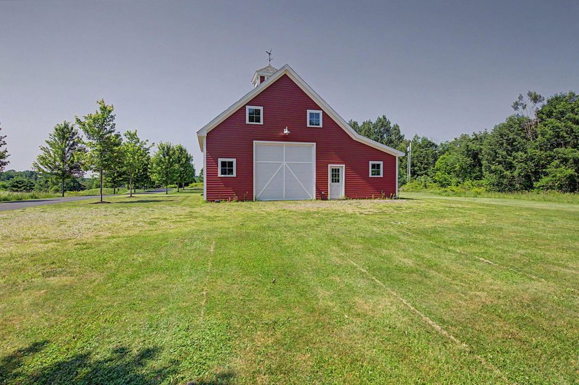 Welcome to Red Sky Sanctuary. Escape to your own private - photo 7