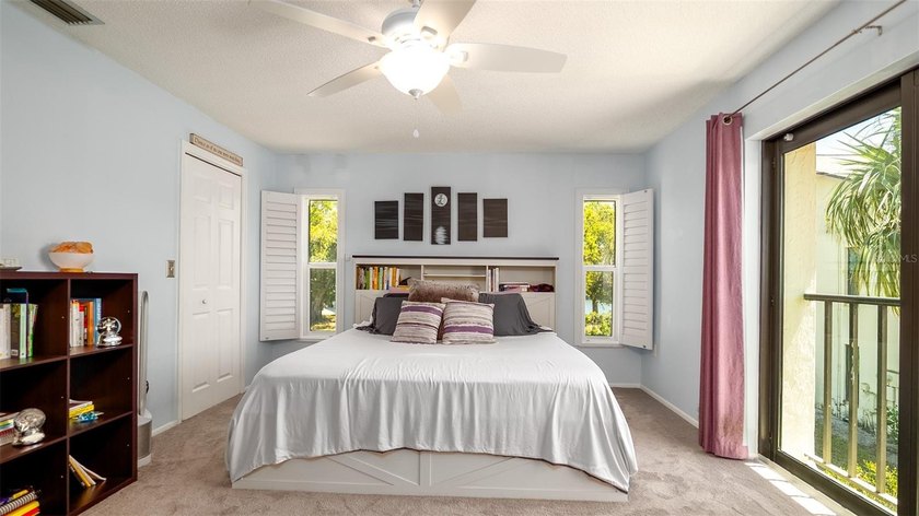 Priced to sell at $179,000. Exceptional value in Villa Nova - photo 5