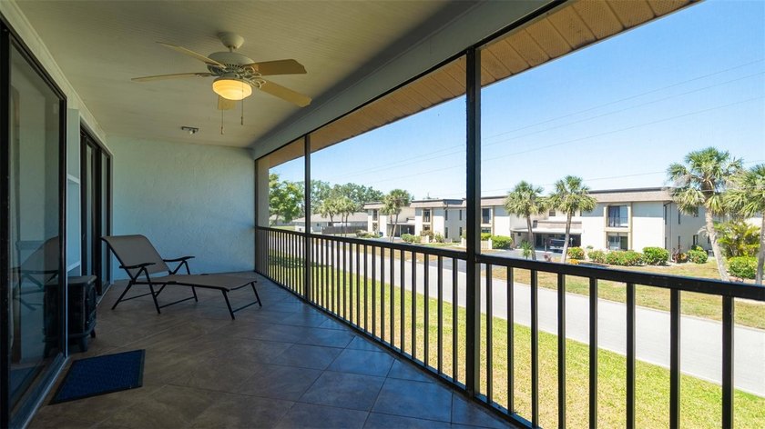 Priced to sell at $179,000. Exceptional value in Villa Nova - photo 8