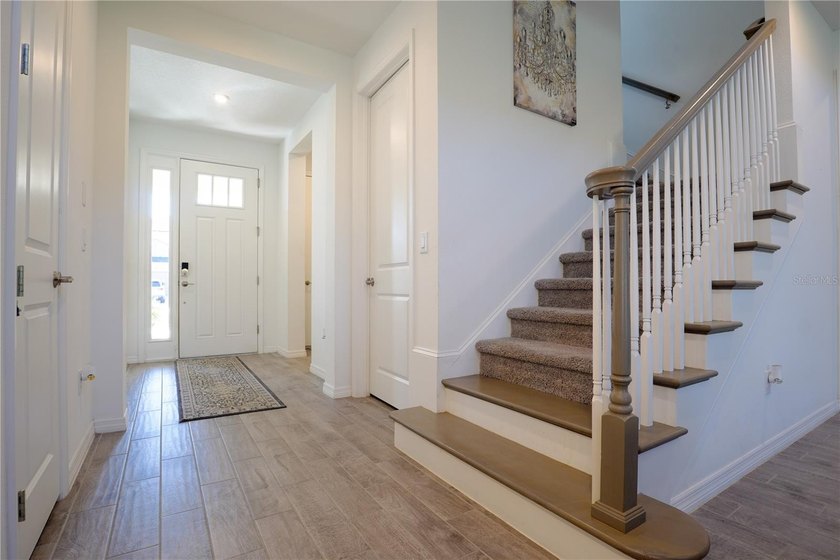 Welcome to this stunning 4-bedroom, 3.5-bath home located in the - photo 5