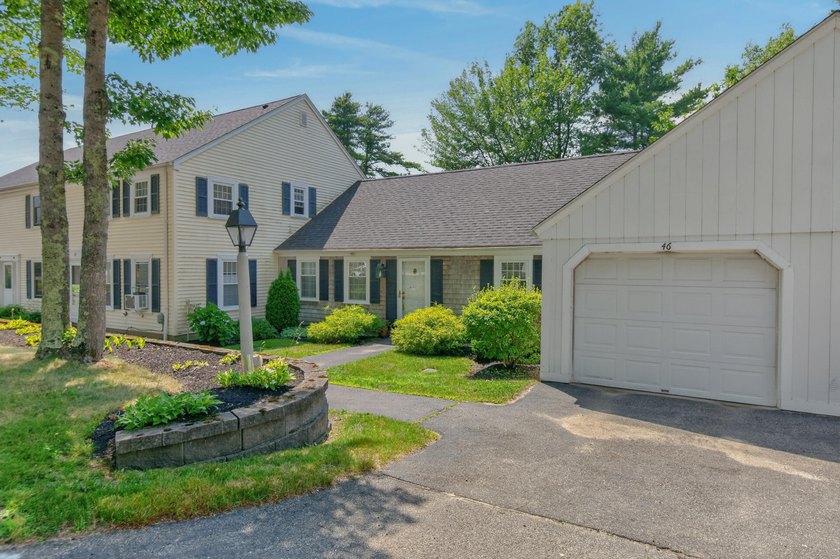 Welcome to 46 Colonial Village, a beautifully maintained 2BR - photo 2