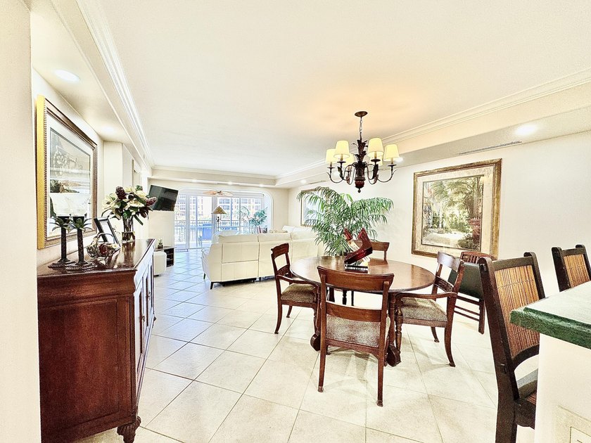 Rarely available, spacious split 2br, 2ba corner in San Remo - photo 11