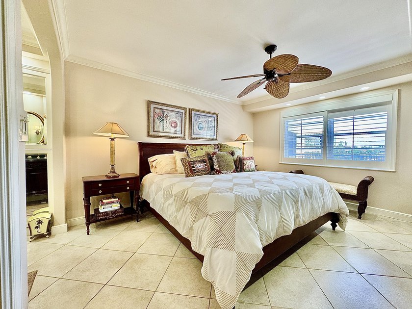 Rarely available, spacious split 2br, 2ba corner in San Remo - photo 19