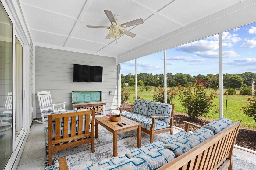 Spacious 3-bed, 3-bath home on one of the largest lots in gated - photo 36