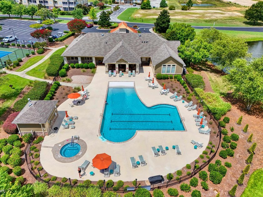 Spacious 3-bed, 3-bath home on one of the largest lots in gated - photo 40