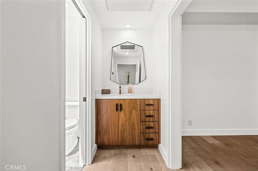 12361 Wembley Rd - photo 35