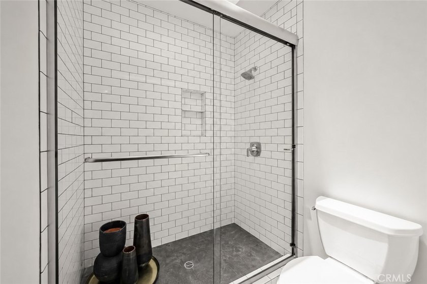 12361 Wembley Rd - photo 36