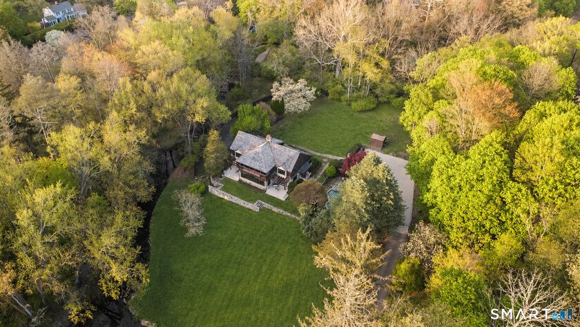 Introducing The Winslow Manor, one of Westport's most - photo 2