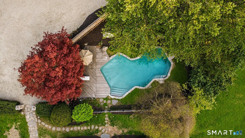 Introducing The Winslow Manor, one of Westport's most - photo 4