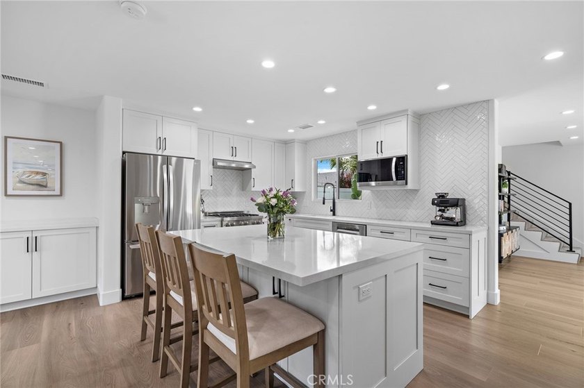 Pristine one of a kind customized Dutch Haven Marina home. This - photo 10