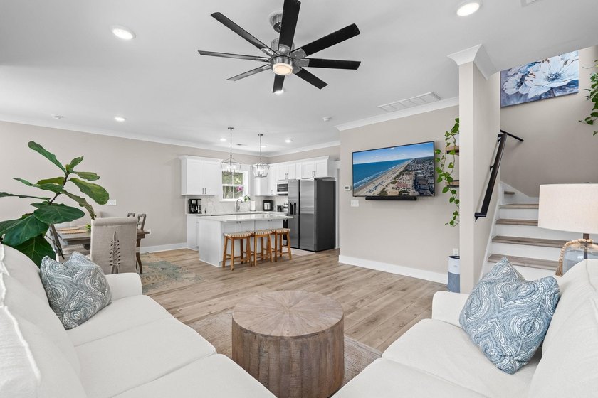 TURNKEY NEW LISTING IN OCEAN LAKES! IMMACULATE 5 BEDROOM/3 AND - photo 22