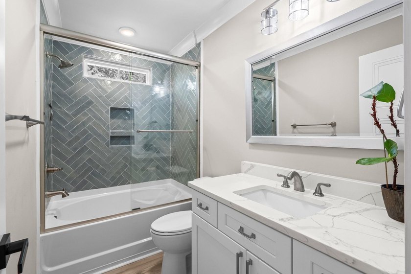 TURNKEY NEW LISTING IN OCEAN LAKES! IMMACULATE 5 BEDROOM/3 AND - photo 45