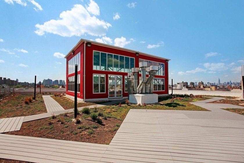 ARCHITECTURAL DUPLEX LOFT AT THE CHOCOLATE FACTORY A truly - photo 17
