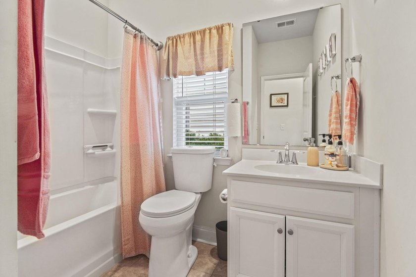 Welcome to this beautifully maintained St. Phillips floor plan - photo 22