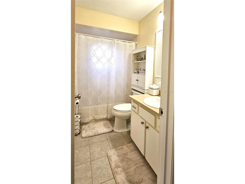 This 3-bedroom, 2-bath home in a desirable 55+ gated community - photo 22