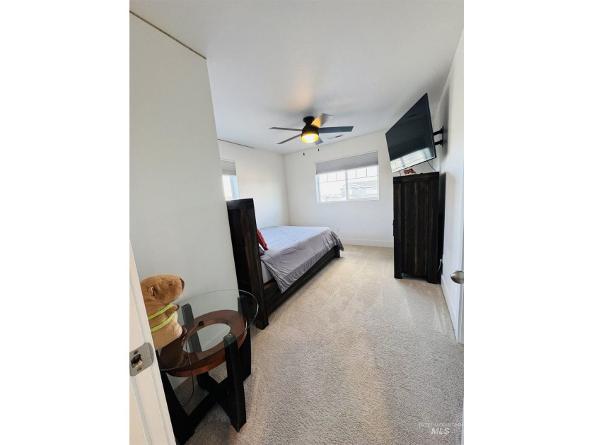 Located in the highly sought-after Carriage Hill West - photo 12