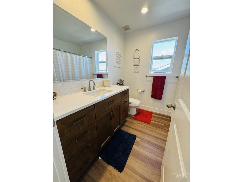 Located in the highly sought-after Carriage Hill West - photo 13
