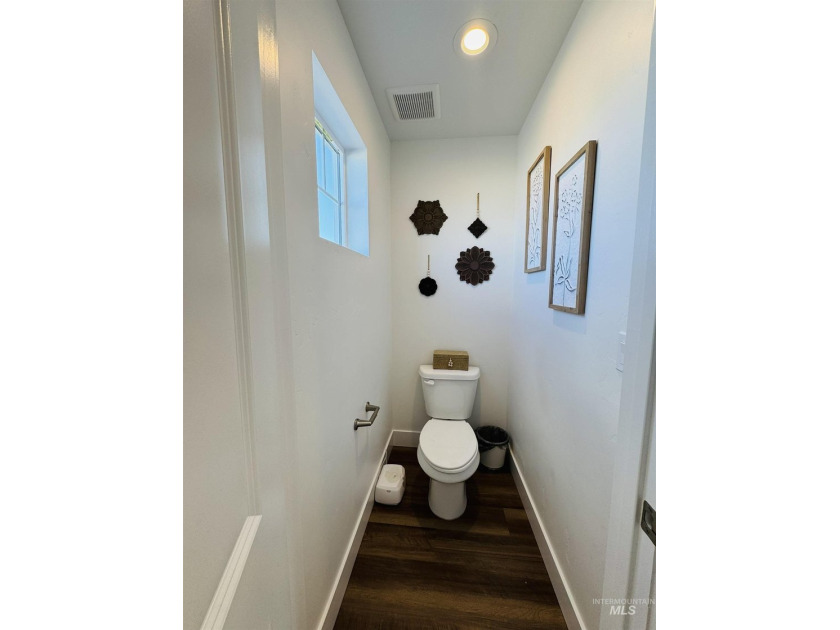 Located in the highly sought-after Carriage Hill West - photo 17