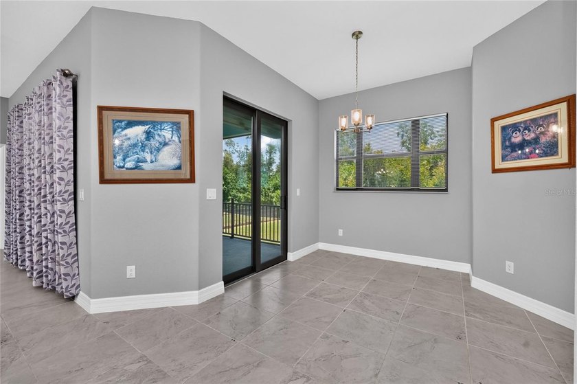 Impressive 3 Bedroom, 2 Bathroom home with attached 2 Car Garage - photo 22