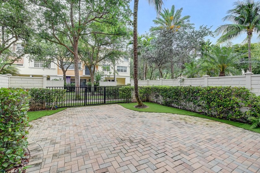 Welcome to Trieste, the pinnacle of luxury living in East Boca - photo 30