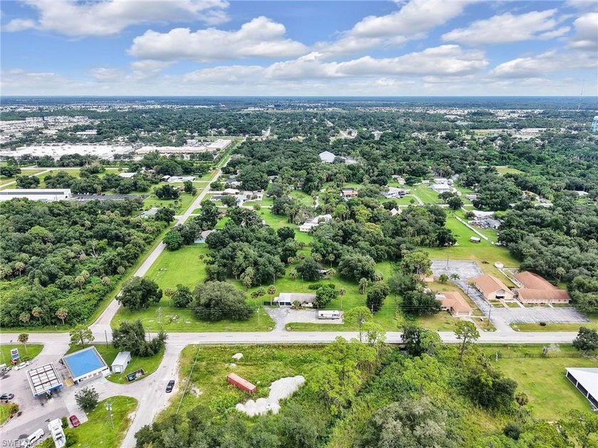 COMMERCIAL INTENSIVE 3.5 Acres. Income-Producing existing 1,040 - photo 5