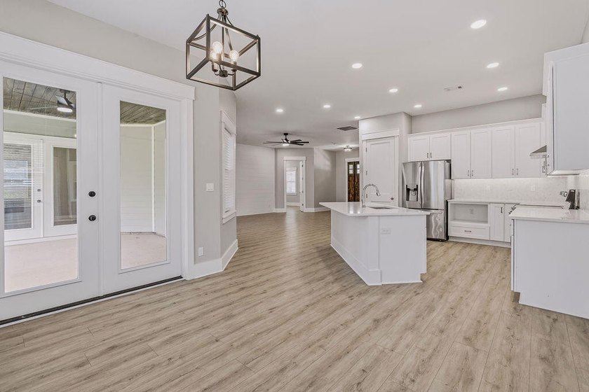 ***SELLER OFFERING $10,000 ANY WAY CREDIT TO BUYER WITH - photo 14