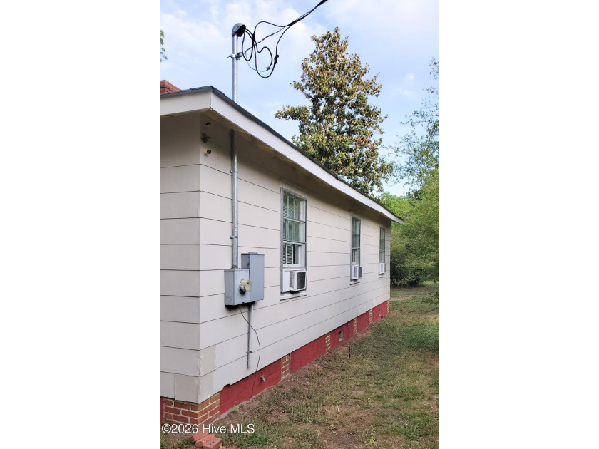 Keysville Treasure (rare gem)- Renovated 1940 Home on a Full - photo 14