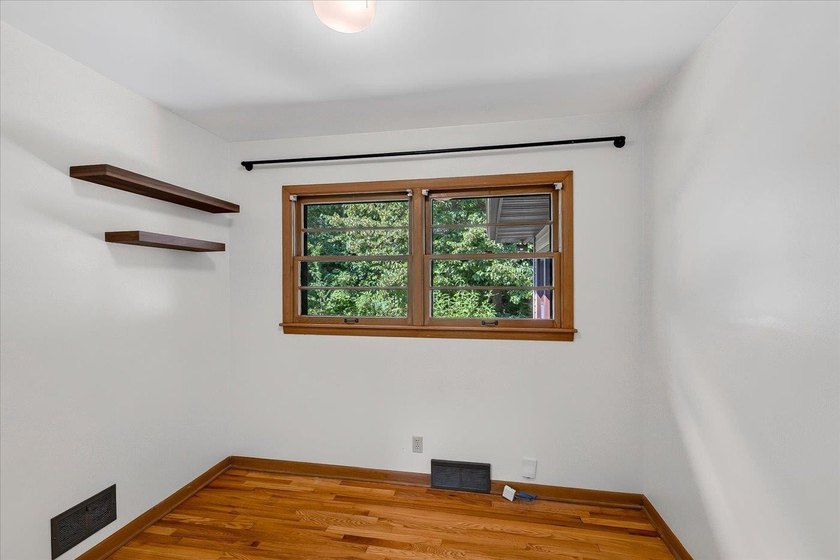 Welcome to this inviting west Madison ranch in the sought-after - photo 31