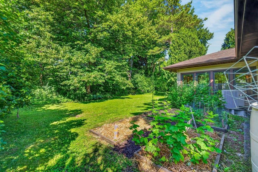Welcome to this inviting west Madison ranch in the sought-after - photo 40