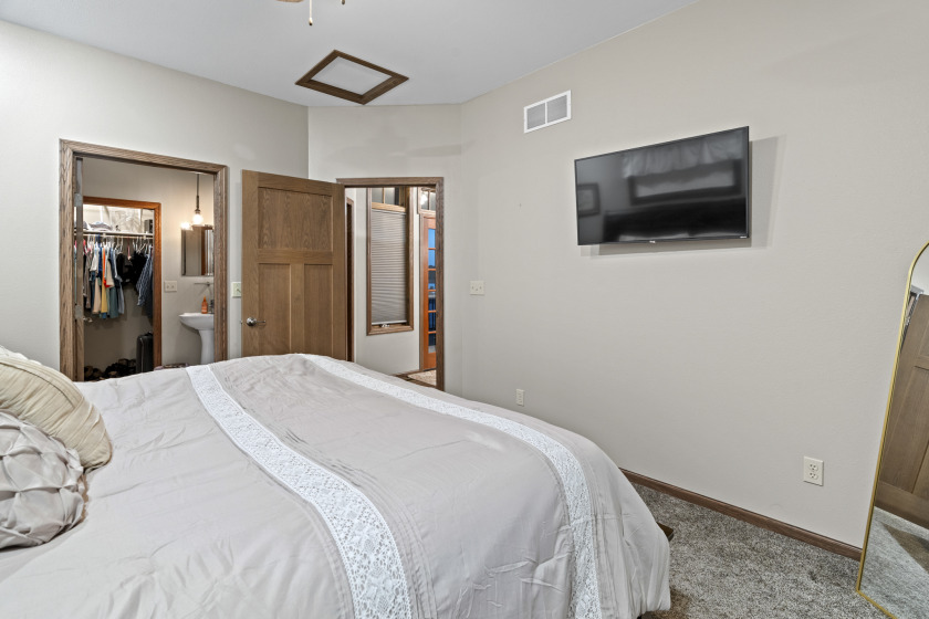 Turnkey move in ready home at Lake Nehai - photo 18