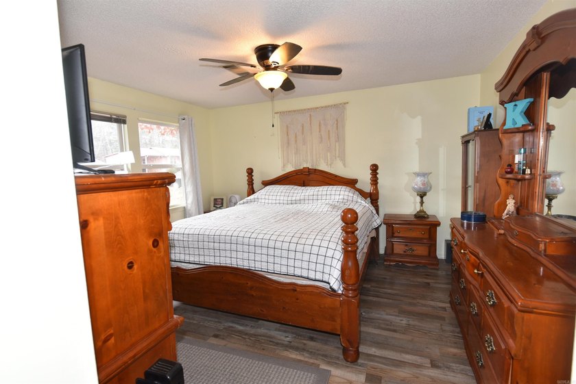 Centrally located in the charming heart of picturesque Fairfield - photo 11
