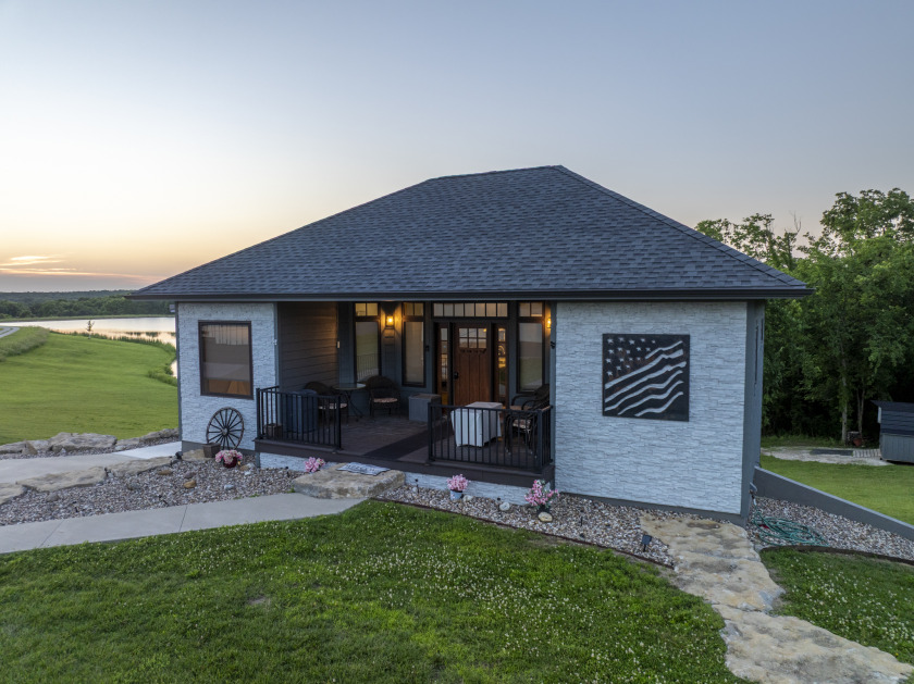 Turnkey move in ready home at Lake Nehai - photo 3