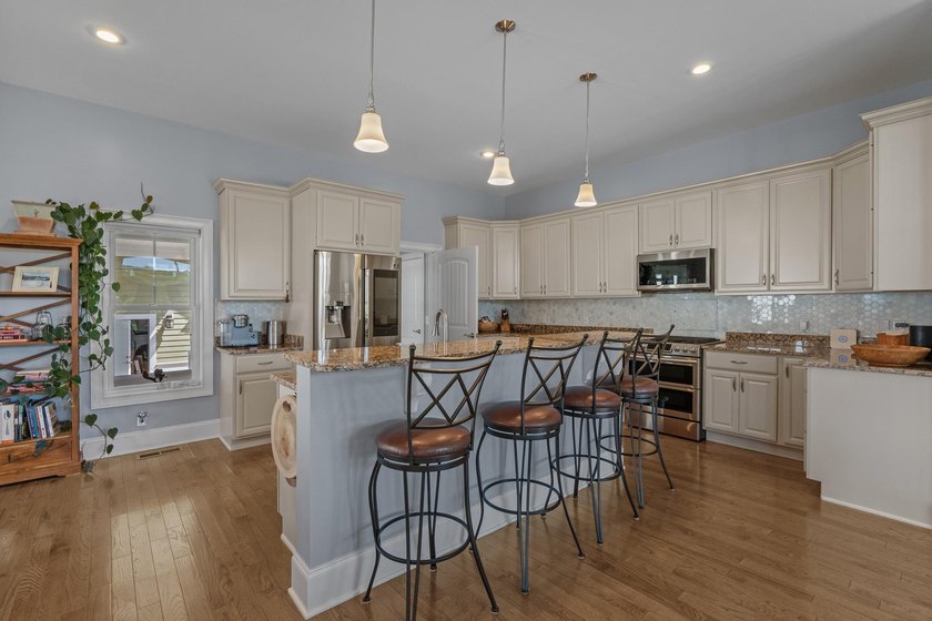 Reminiscent of a home featured in the pages of Southern Living - photo 14