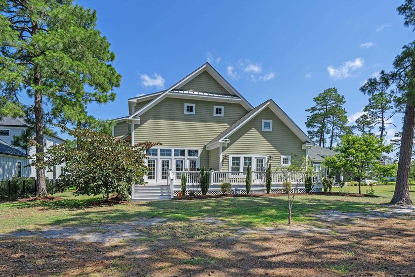 Reminiscent of a home featured in the pages of Southern Living - photo 44