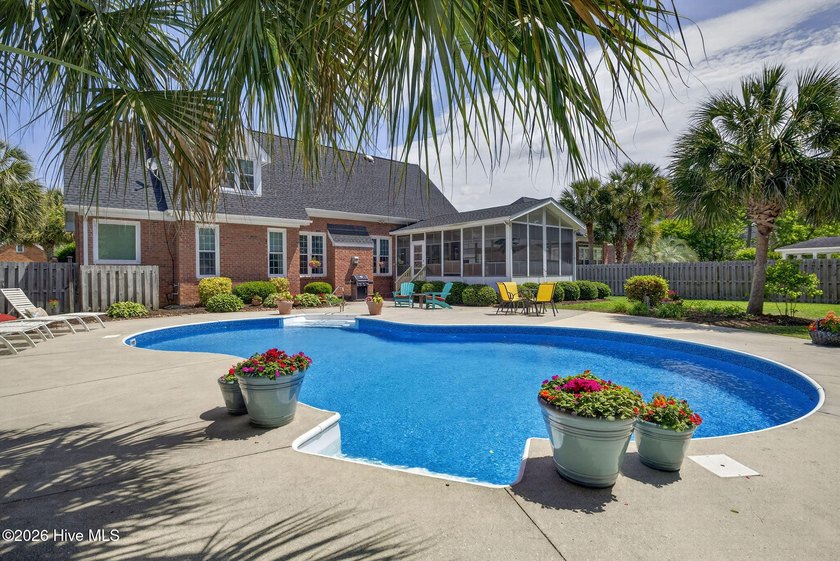 Situated in the estate section of Wedgefield at Crosswinds on a - photo 3