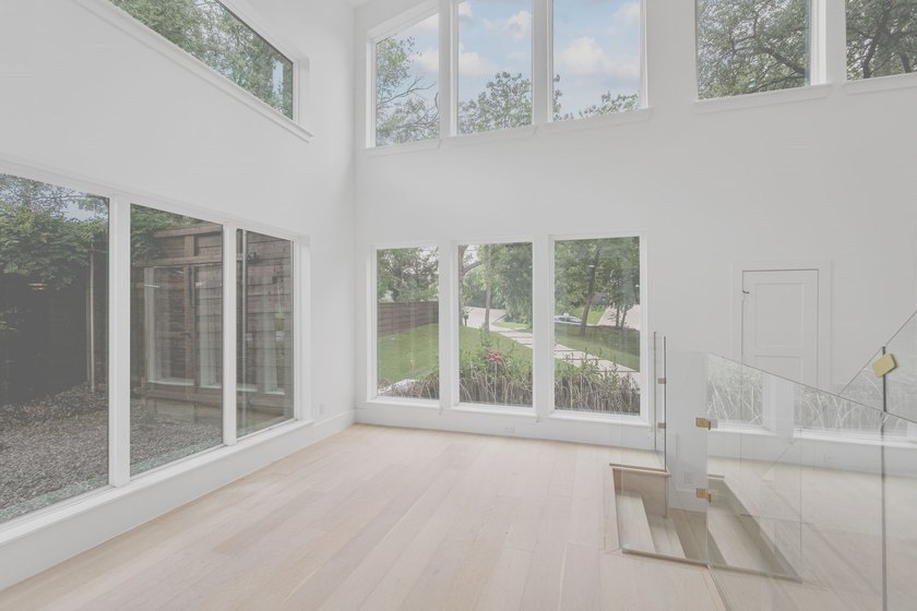 Luxury and comfort blend effortlessly in this exceptional - photo 14