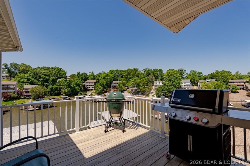 One-owner custom-built home w/ exceptional upgrades &amp; - photo 35