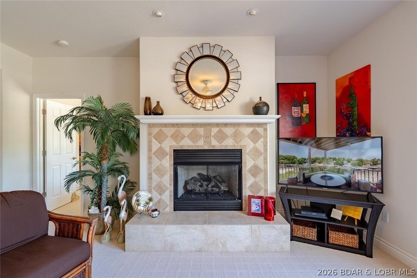 One-owner custom-built home w/ exceptional upgrades &amp; - photo 40