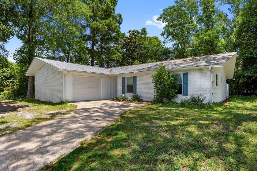 Welcome to a wonderful starter or next-home with 3 bedrooms, 2 - photo 41