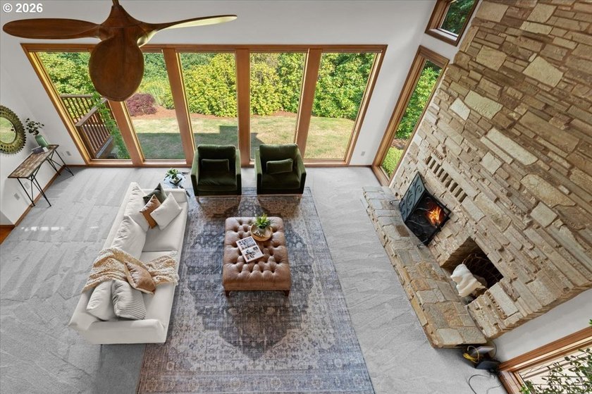 Perched atop a bluff overlooking the Sandy River Valley, this - photo 22