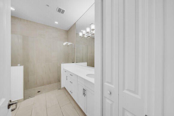 Discover a modern 4-bedroom, 3.5-bath residence (built 2016) in - photo 32