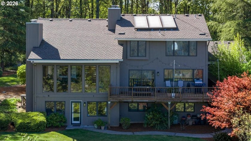 Perched atop a bluff overlooking the Sandy River Valley, this - photo 37