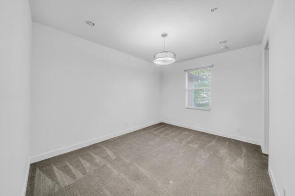 Discover a modern 4-bedroom, 3.5-bath residence (built 2016) in - photo 46