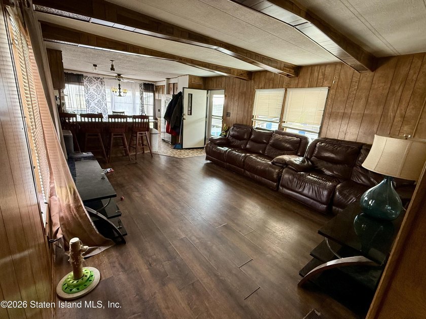 Roomy and Affordable mobile home in most convenient area! 2 br 1 - photo 11